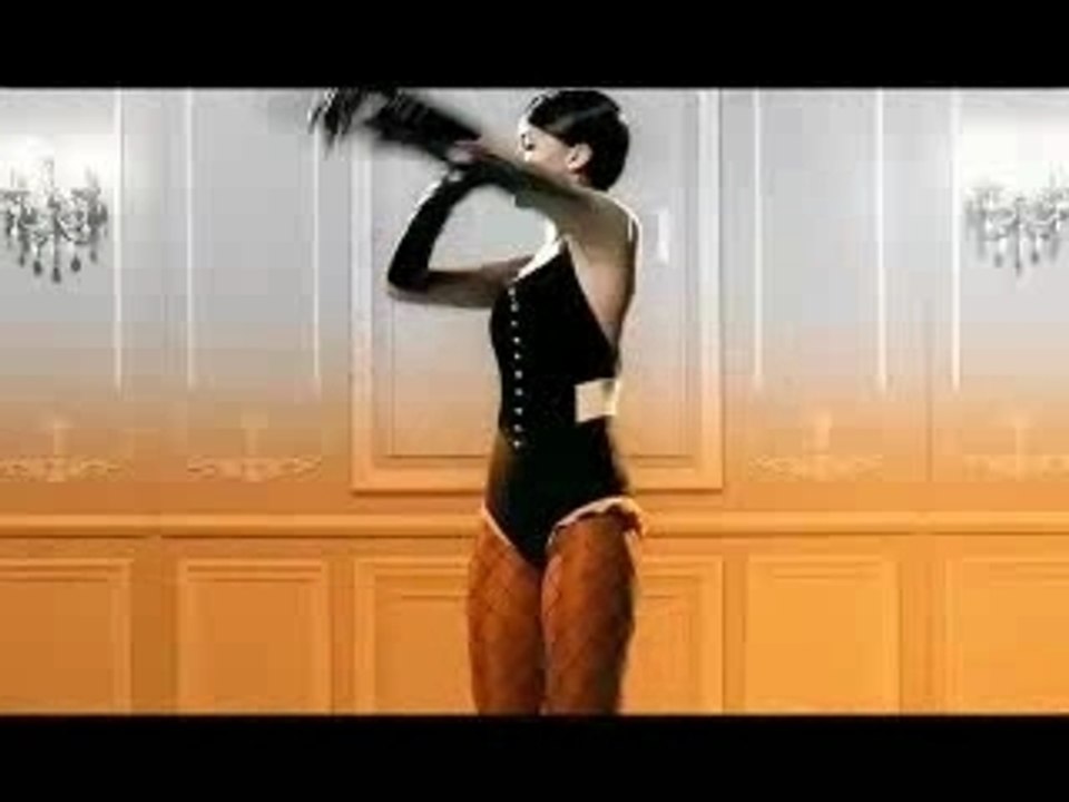 Rihanna - Umbrella(1)