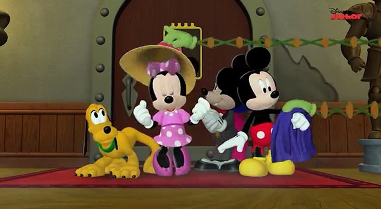 Mickey Mouse Clubhouse Song: My Name is Count Mickula Disney Junior ...