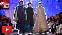 Arjun Kapoor Flirts With Jacqueline On Ramp AT LFW | Fashion Asia