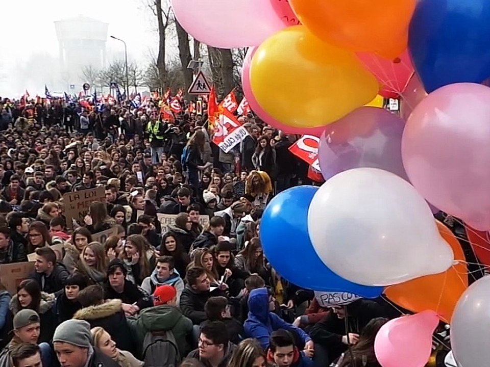 MANIFESTATION CONTRE LE PROJET DE LOI TRAVAIL A CALAIS