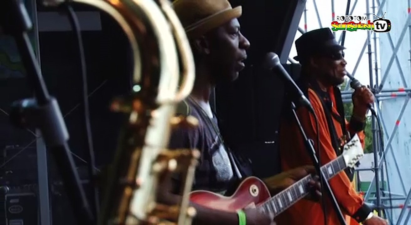 DERRICK MORGAN live @ Main Stage 2012