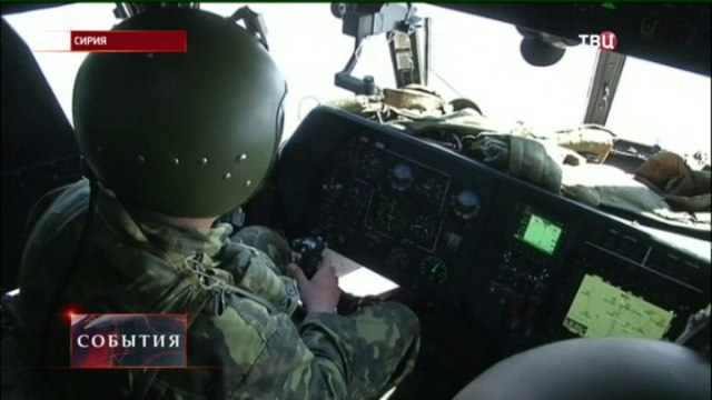 Российские военные доставили гумпомощь в Алеппо.