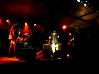 Spunge Land Down Under Live