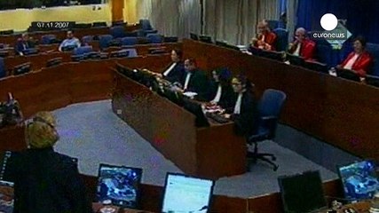 Sérvio Vojislav Seselj absolvido de crimes de guerra e contra a humanidade pelo TPI