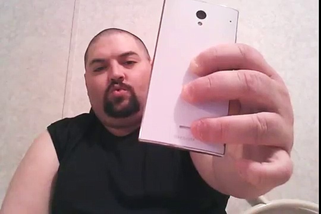 (Read Description) Sharp Aquos vs Sharp Aquos 2