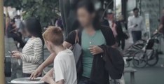 Un enfant sans-abri ignoré par la majorité des passants lors d’une expérience sociale à Auckland (vidéo)
