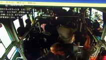 Alleged thief jumps out of bus window after passenger calls police