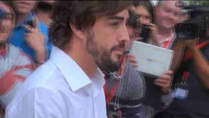 Alonso no correrá en Baréin al no recibir el permiso de los médicos de la FIA
