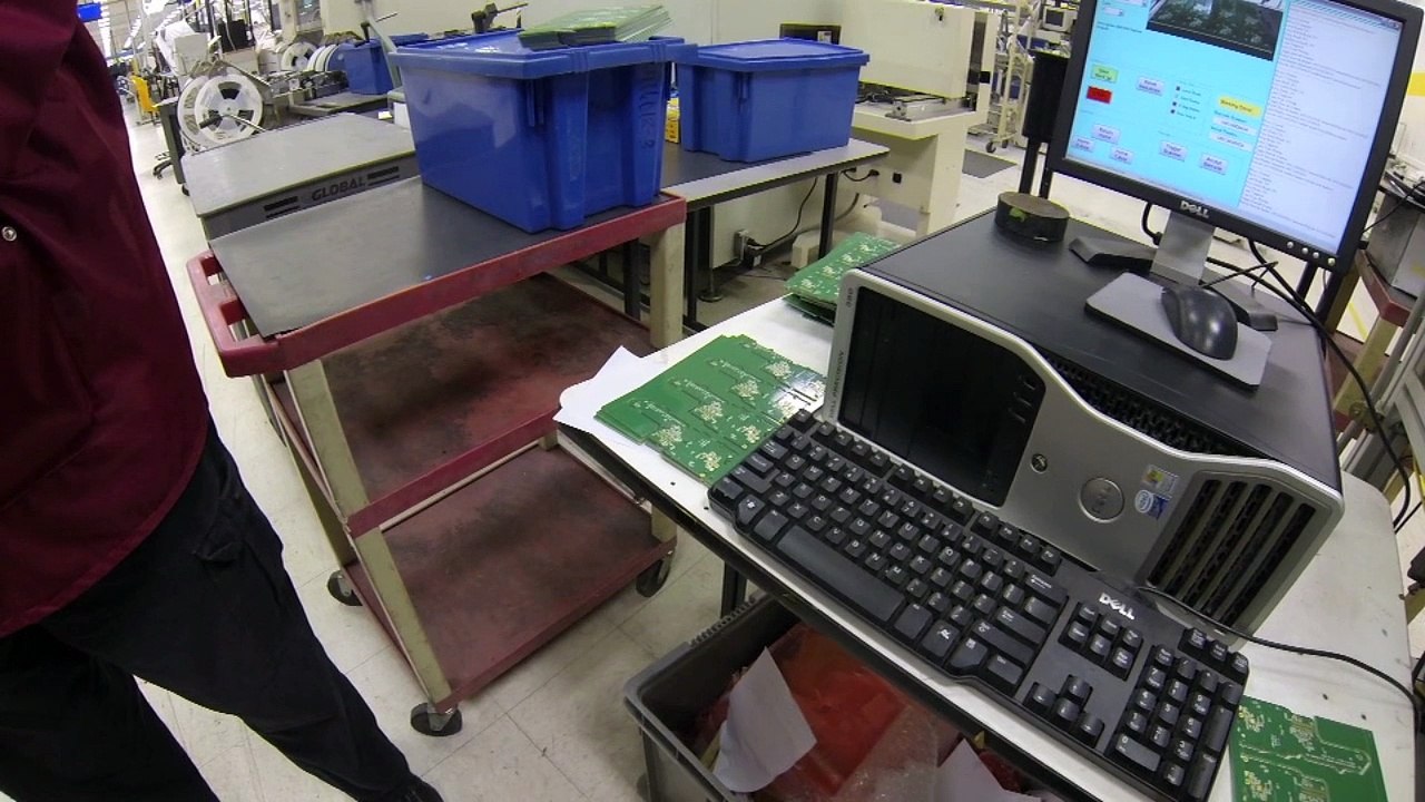 HumminbirdFactory-1