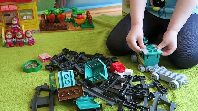 Видео для детей конструктор Маша и Медведь - желе�