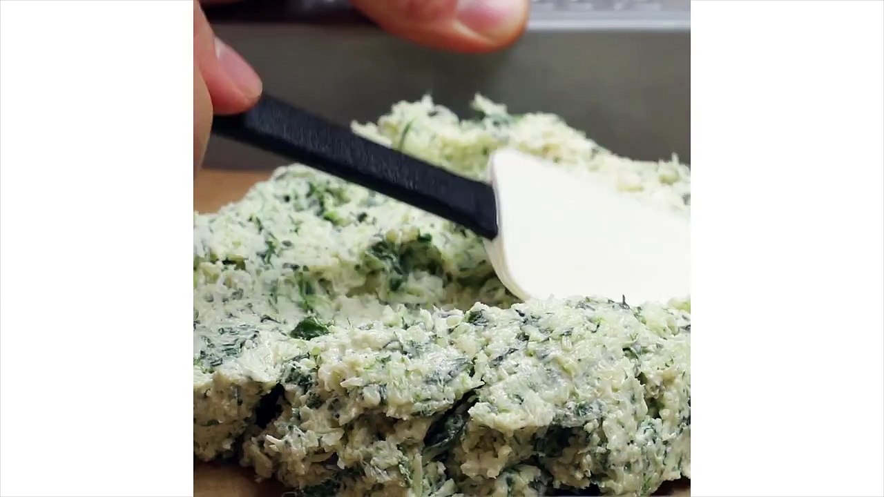 Spinach Dip Mozzarella Sticks