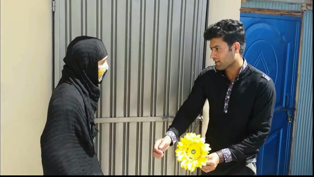 Rhythm boyzz-Girls Reaction After Being Proposed