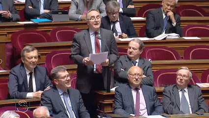 Baisse des dotations : " Les collectivités vont perdre plusieurs milliards d'euros en 2016 ! "
