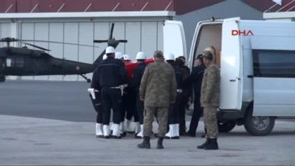 Van Şehit Polis Törenle Memleketine Uğurlandı