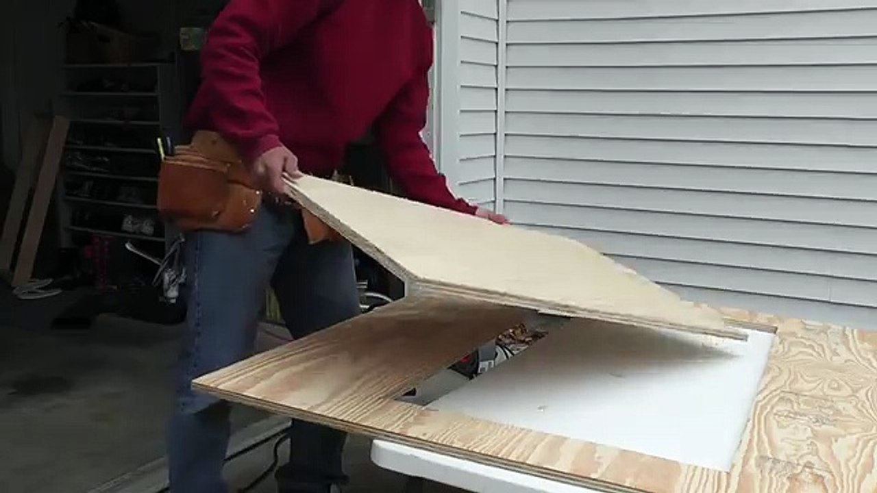 DIY Gaming Table 31