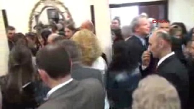 Kosova Cumhurbaşkanı Türkiye?nin Priştine Büyükelçiliği Resmi Konutu?ndaki Kermese Katıldı