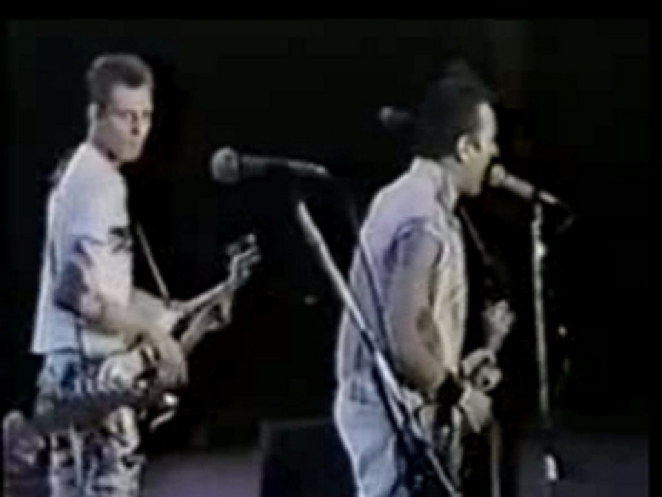 The Clash - Sound Of The Sinners
