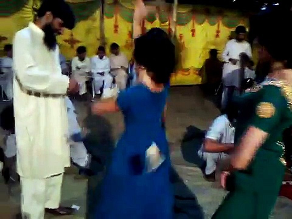 Abbottabad great wedding dance