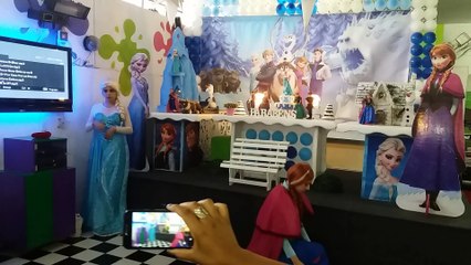 Você Quer Brincar Na Neve