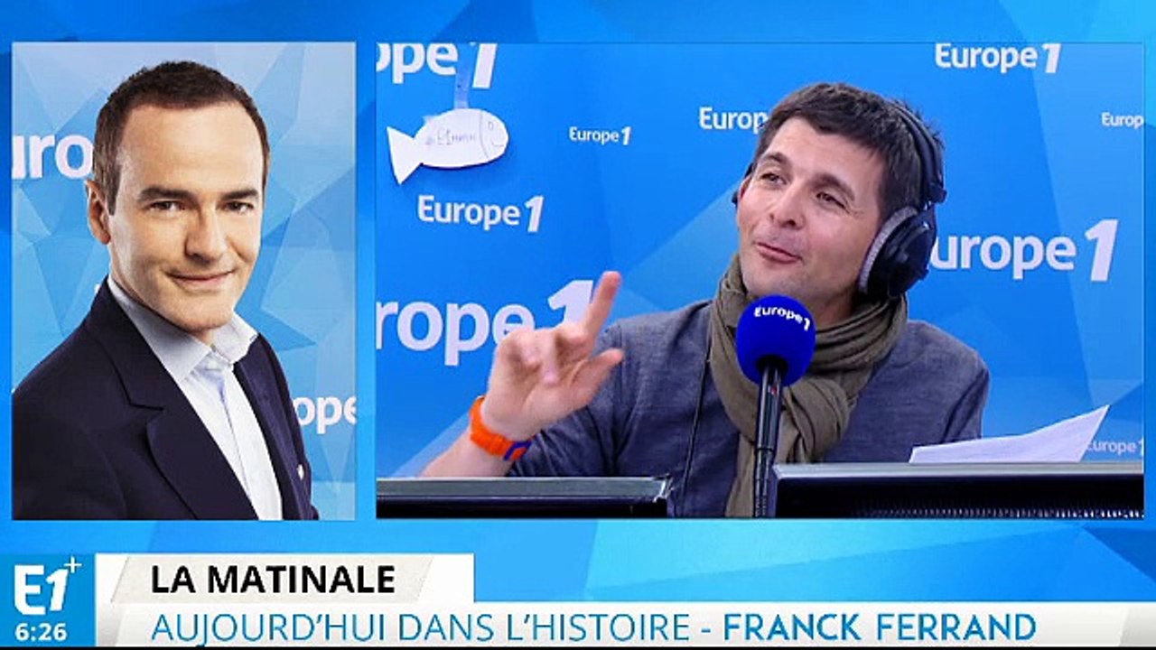 Paris : il transforme de vieux sacs plastiques en fleurs artificielles