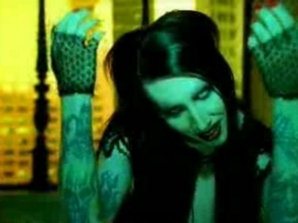Marilyn Manson - Long Hard Road Out Of Hell