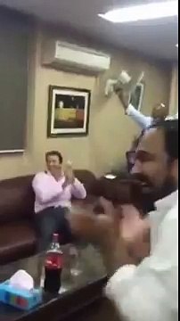Saqlain Mushtaq, Brian Lara, McGrath, Dr Nauman Niaz celebrating the win of West Indies