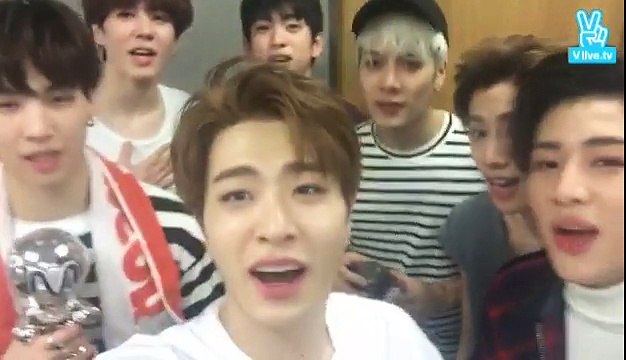 [ENG SUB] [V] 160331 - GOT7 after mcountdown (2)