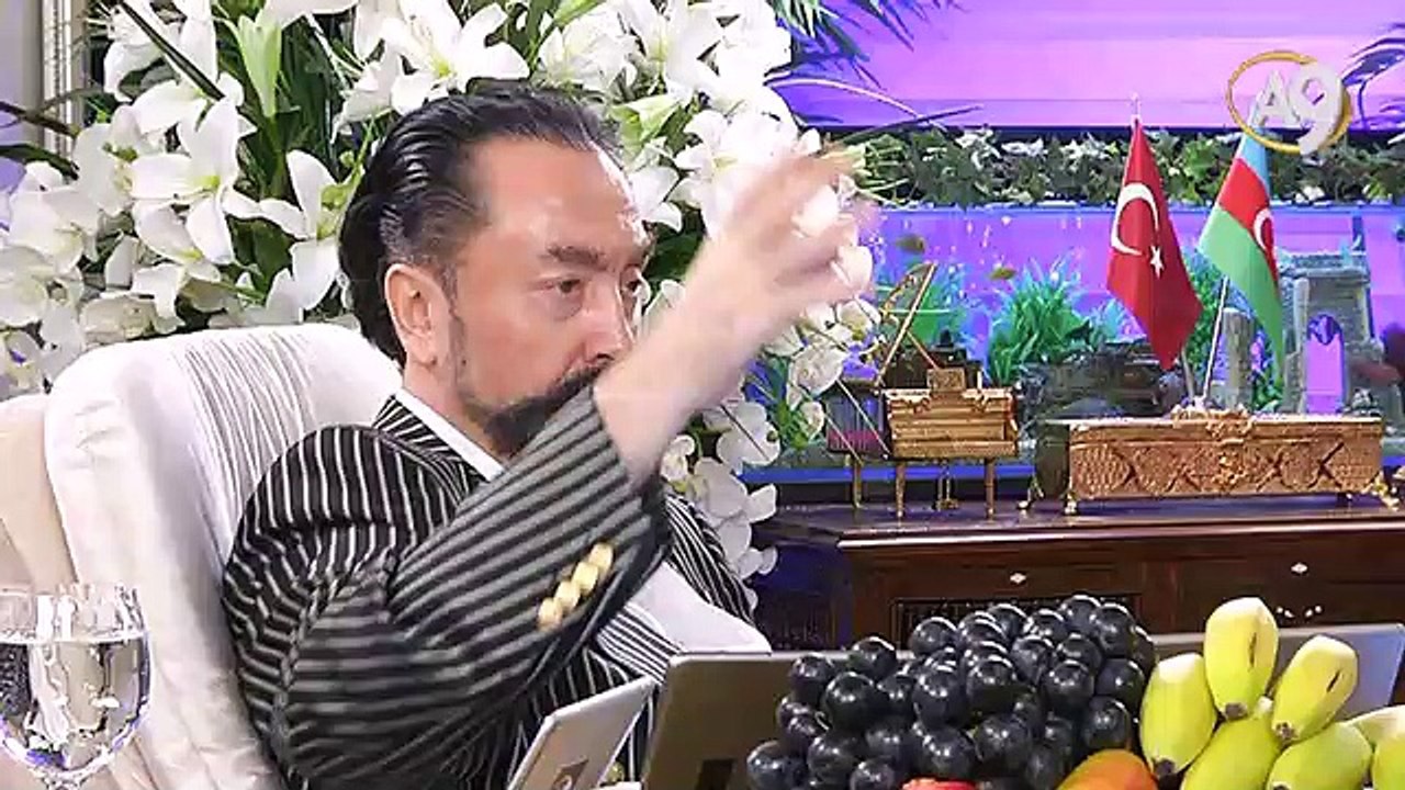 Hz Yusuf (as)’ı köle olarak alan ve Vezir'in sarayına götüren kişi sarayın istihbaratından sorumlu olan kişidir.