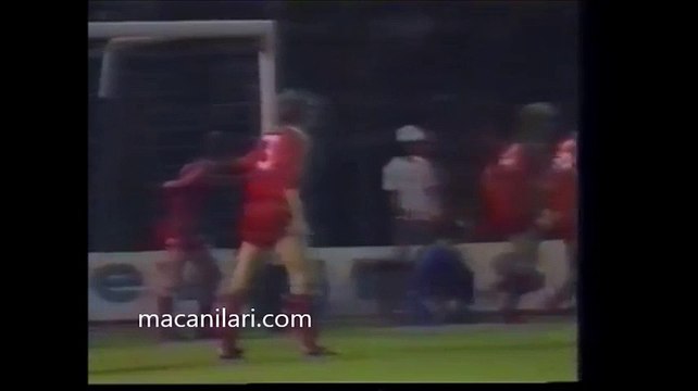 11.04.1984 - 1983-1984 UEFA Cup Winners' Cup Semi Final 1st Leg FC Porto 1-0 Aberdeen FC