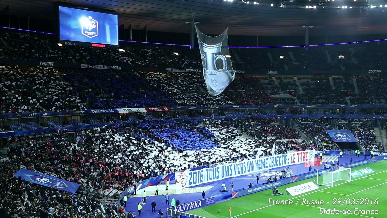 TIFO virage nord Stade de France - France / Russie - mars 2016