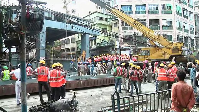 Hope fading for survivors in India Kolkata flyover collapse - 23H News