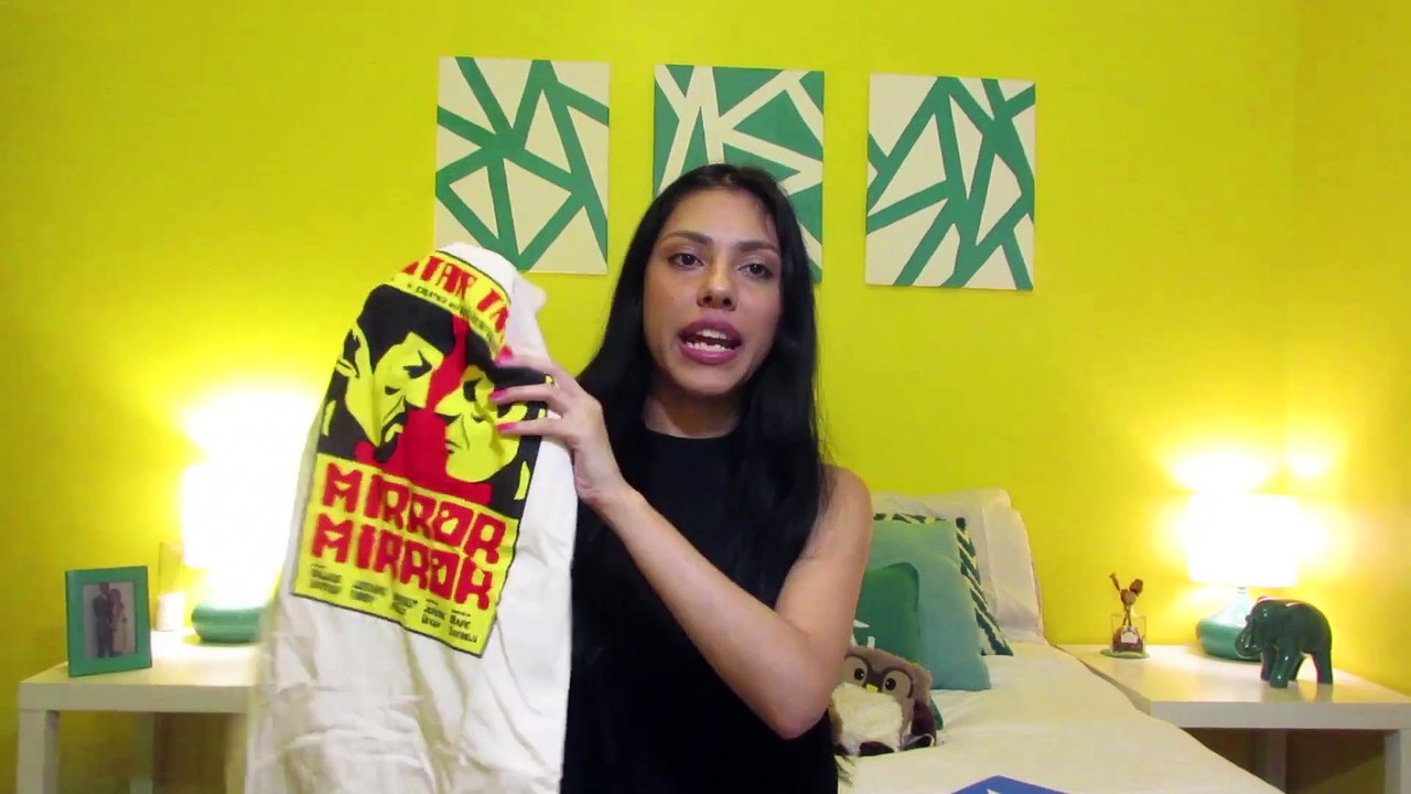 MARCH UNBOXING - LootCrate/SuperGeekBox/1UpBox - Battle of the Boxes