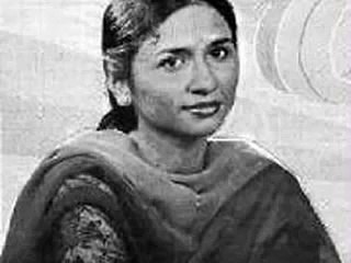 Kabhi hum khubsurat they (Nayyara Noor) - YTPak.com