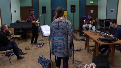 Julie Moralles: formée à Tours, candidate à The Voice