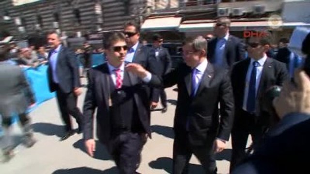 Diyarbakır - Davutoğlu Cuma Namazını Sur'daki Ulu Camii'nde Kıldı