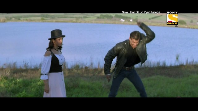 Aate Jaate Jo Milta - Har Dil Jo Pyar Karega