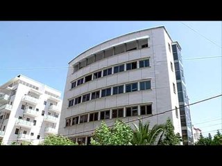 Policia kërkon çarmatosjen: Zyrtarë, dorëzoni armët! - Top Channel Albania - News - Lajme