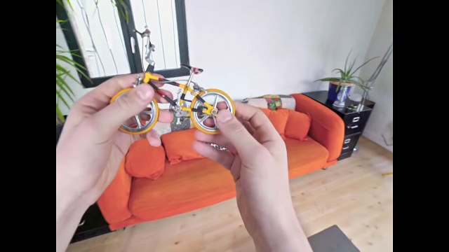 BETC Shopper pour Décathlon - «Le Trocathlon: BMX» - mars 2016