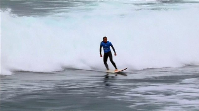 Conlogue wins Bells surfing, Australia