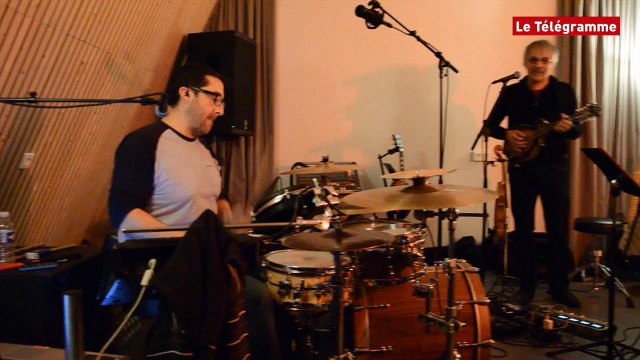 Quimper. L'album des retrouvailles pour Red Cardell