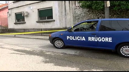 PERPLASJE ME ARME NE SHKODER,SHKEMBIM ZJARRI NGA DY MAKINA,PANIK TEK BANORET LAJM