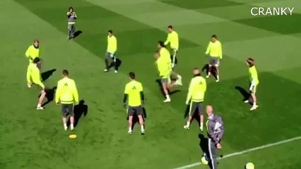 Cristiano Ronaldo Amazing Skills In Training Ahead Of El Clasico 02_04_2016