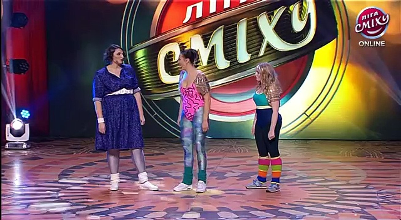 Трио разные и ведущий Песня про гадание | Лига смеха, видео приколы