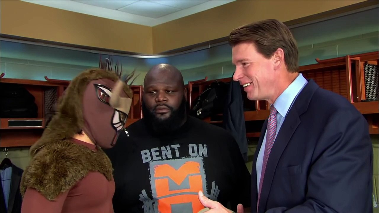Hardee's, Carl's Jr.  and Mark Henry help JBL and El Torito settle a delicious dispute׃ Raw, Novembe