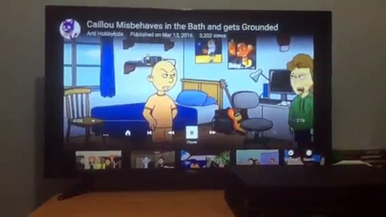 Reaction #48 caillou misbehaves at his bath, grounded