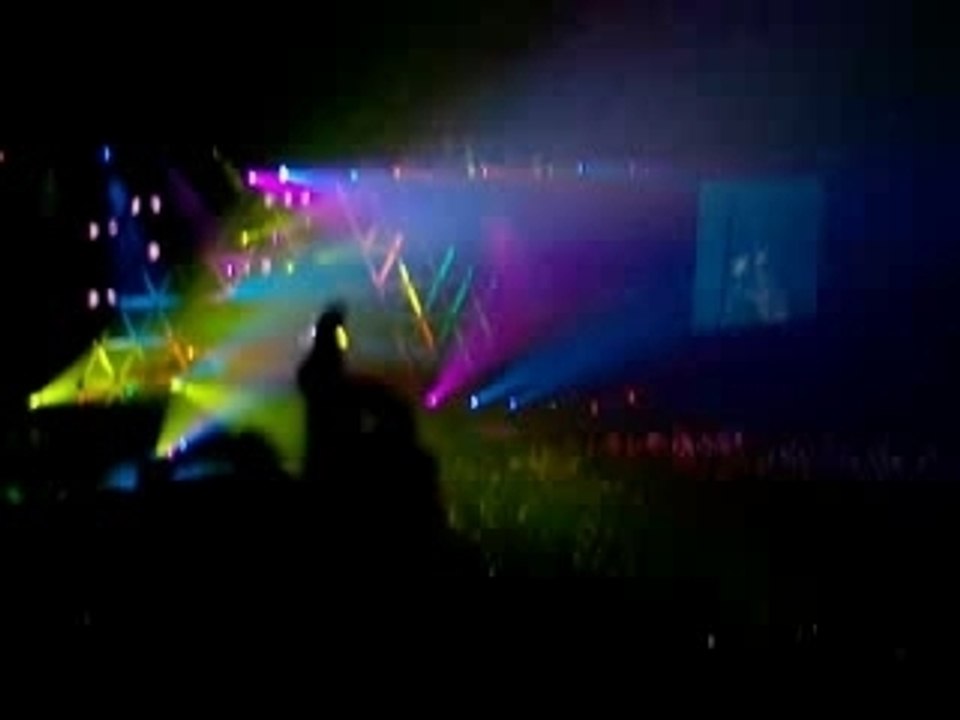 Around the world paris bercy 140607