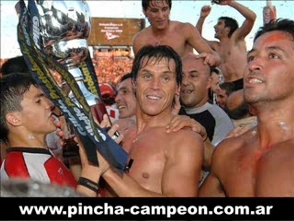 Canciones Estudiantes de la Plata yo soy Pincharrata