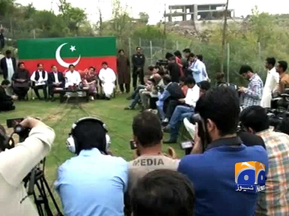 Imran Khan blames PM, Najam Sethi for failure in WT20 -01 April 2016
