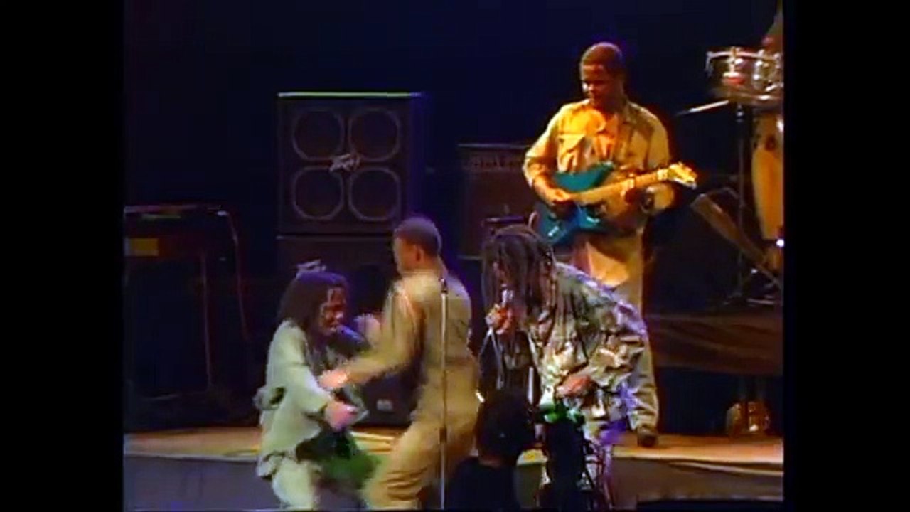 Lucky Dube Live in Concert 31