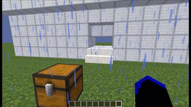Minecraft Let's Play With Redstone Episode 4: Daylight Sensor Door w/ Devinedarkness